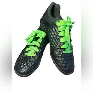 Nike Tiempo Legend 8 Club‎ TF Black Soccer Shoes Size 6.5 AT6109-010